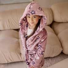 Load image into Gallery viewer, Petit Lem Floral Print on Twilight Plush Robe