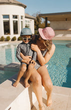 Load image into Gallery viewer, Current Tyed 5 Panel Waterproof Snapback Hat