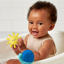 Load image into Gallery viewer, Itzy Ritzy Splash Gift Set™ 10-Piece Bath Toys