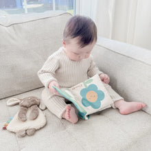Load image into Gallery viewer, Itzy Ritzy Learn & Snuggle Gift Set
