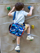 Load image into Gallery viewer, Yumbox Classic Lunch Bag - Blue Camouflage