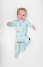 Load image into Gallery viewer, Belan.J Baby Footed Zipper Sleeper - Construction