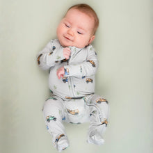 Load image into Gallery viewer, Belan.J Baby Footed Zipper Sleeper - Jeeps