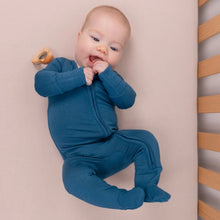 Load image into Gallery viewer, Belan.J Baby Footed Zipper Sleeper - Night Sky