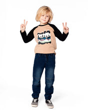 Load image into Gallery viewer, deux par deux Boys Long Raglan Sleeve Jersey Mountain & Tree Tee - Beige