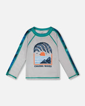 Load image into Gallery viewer, deux par deux Boys Long Sleeve Rashguard - Pale Gray