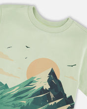 Load image into Gallery viewer, deux par deux Boys Organic Cotton Jersey T-Shirt With Mountain Print - Sage