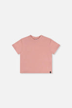 Load image into Gallery viewer, deux par deux Girls Heavy Jersey Wide Short Sleeve T-Shirt - Pink