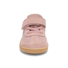 Load image into Gallery viewer, Stride Rite London 2.0 Sneaker - Blush