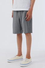Load image into Gallery viewer, O'Neill Youth Boys Reserve Heather 18'' Hybrid Short - Grey