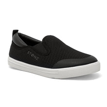 Load image into Gallery viewer, Stonz Skipperz Slip On Shoe - Black