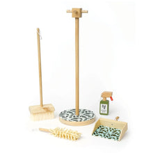 Load image into Gallery viewer, Manhattan Toy Spruce Cleaning Set