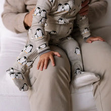 Load image into Gallery viewer, ZippyJamz Huddle & Chill Footed Sleeper - Grey