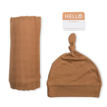 Load image into Gallery viewer, Lulujo Hello World Blanket and Knotted Hat