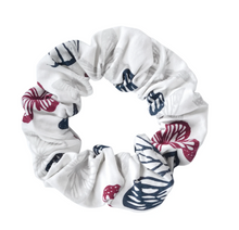 Load image into Gallery viewer, Perlimpinpin Mommy & Me Scrunchies