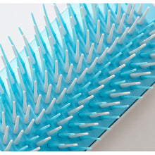 Load image into Gallery viewer, Fridababy Fine or Straight Hair Detangler Brush