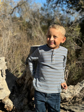 Load image into Gallery viewer, Me &amp; Henry Boys Adams Henley - Grey/Cream
