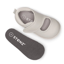 Load image into Gallery viewer, Stonz Cruiser Everyday Dressy Mary Jane - Ivory
