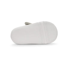 Load image into Gallery viewer, Stonz Cruiser Everyday Dressy Mary Jane - Ivory

