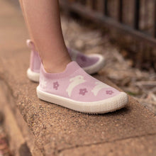 Load image into Gallery viewer, Jan &amp; Jul Graphic Knit Shoe
