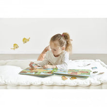 Load image into Gallery viewer, Janod Busy Book - Farm

