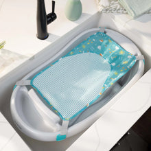 Load image into Gallery viewer, Summer by Ingenuity Comfy Clean Deluxe Tub - Grey

