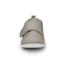 Load image into Gallery viewer, Stonz Cruiser Dressy - Dune-Ivory
