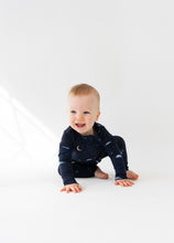 Load image into Gallery viewer, Belan.J Baby Footed Zipper Sleeper - Sweet Dreams
