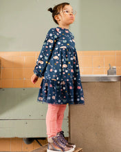 Load image into Gallery viewer, deux par deux Girls Organic Cotton Leggings - Rosette Pink With Cat Ears Applique
