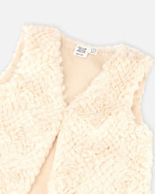 Load image into Gallery viewer, deux par deux Girls Faux Fur Vest - Off White
