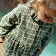 Load image into Gallery viewer, Souris Mini Baby Girls Plaid Dress in Jersey - Green
