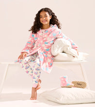 Load image into Gallery viewer, Hatley Girls Big Hearts Fuzzy Fleece Robe
