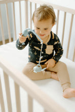 Load image into Gallery viewer, Peaks &amp; Valleys Fishing Bath Toy
