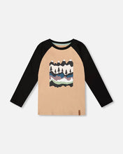 Load image into Gallery viewer, deux par deux Boys Long Raglan Sleeve Jersey Mountain &amp; Tree Tee - Beige
