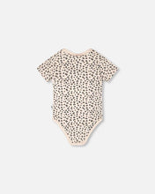 Load image into Gallery viewer, deux par deux Baby Girls Evolutive Organic Cotton Jersey Onesie - Peach Animal Print
