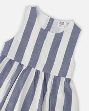 Load image into Gallery viewer, deux par deux Girls Sleeveless Dress - White And Blue Stripes
