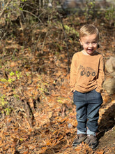 Load image into Gallery viewer, Me &amp; Henry Boys Cherokee Raglan Printed Tee - Tan Construction
