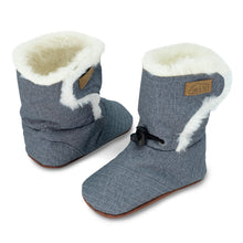Load image into Gallery viewer, Jan &amp; Jul Baby Stay-Put Winter Booties

