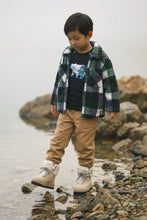 Load image into Gallery viewer, deux par deux Boys Raglan T-Shirt - Dark Blue And Green
