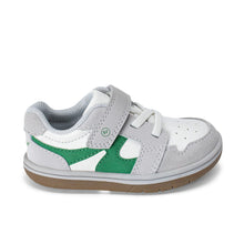 Load image into Gallery viewer, Stride Rite SRT London Sneaker - White/Green
