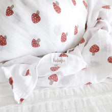 Load image into Gallery viewer, Lulujo Swaddle Blanket Muslin Cotton LG
