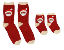 Load image into Gallery viewer, Pearhead Holiday Parent and Baby Sock set
