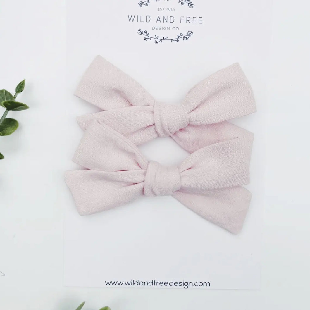 Wild and Free Design Co. Pigtail Bow