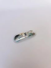 Load image into Gallery viewer, Aurelia &amp; Co. Toddlers Skinny Glitter Hair Barrettes
