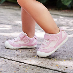 Stride Rite Baby Girls Soft Motion Sprout Sneaker - Pink