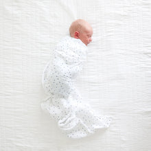 Load image into Gallery viewer, Lulujo Swaddle Blanket Muslin Cotton LG
