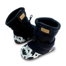 Load image into Gallery viewer, Jan &amp; Jul Baby Stay-Put Cozy Booties
