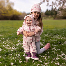 Load image into Gallery viewer, Jan &amp; Jul Stay-Put Trail Booties
