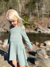 Load image into Gallery viewer, Vignette Girls Shiloh Dress - Green
