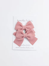 Load image into Gallery viewer, Aurelia &amp; Co. Pastel Waffle Pigtail Bow Clips
